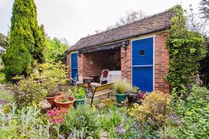 Photo 29- click for photo gallery